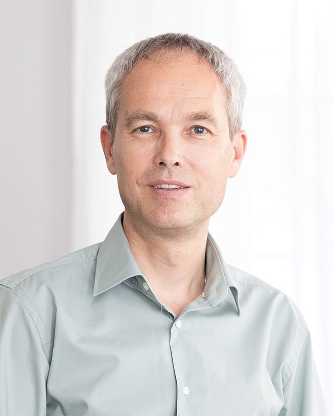 Dr. Guntmar Schipflinger